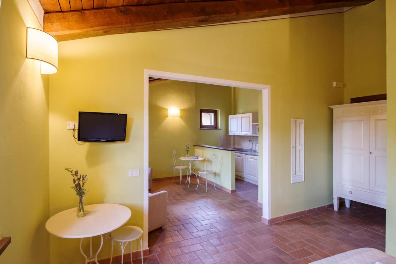 Agriturismo Le Vigne Foligno Exterior foto
