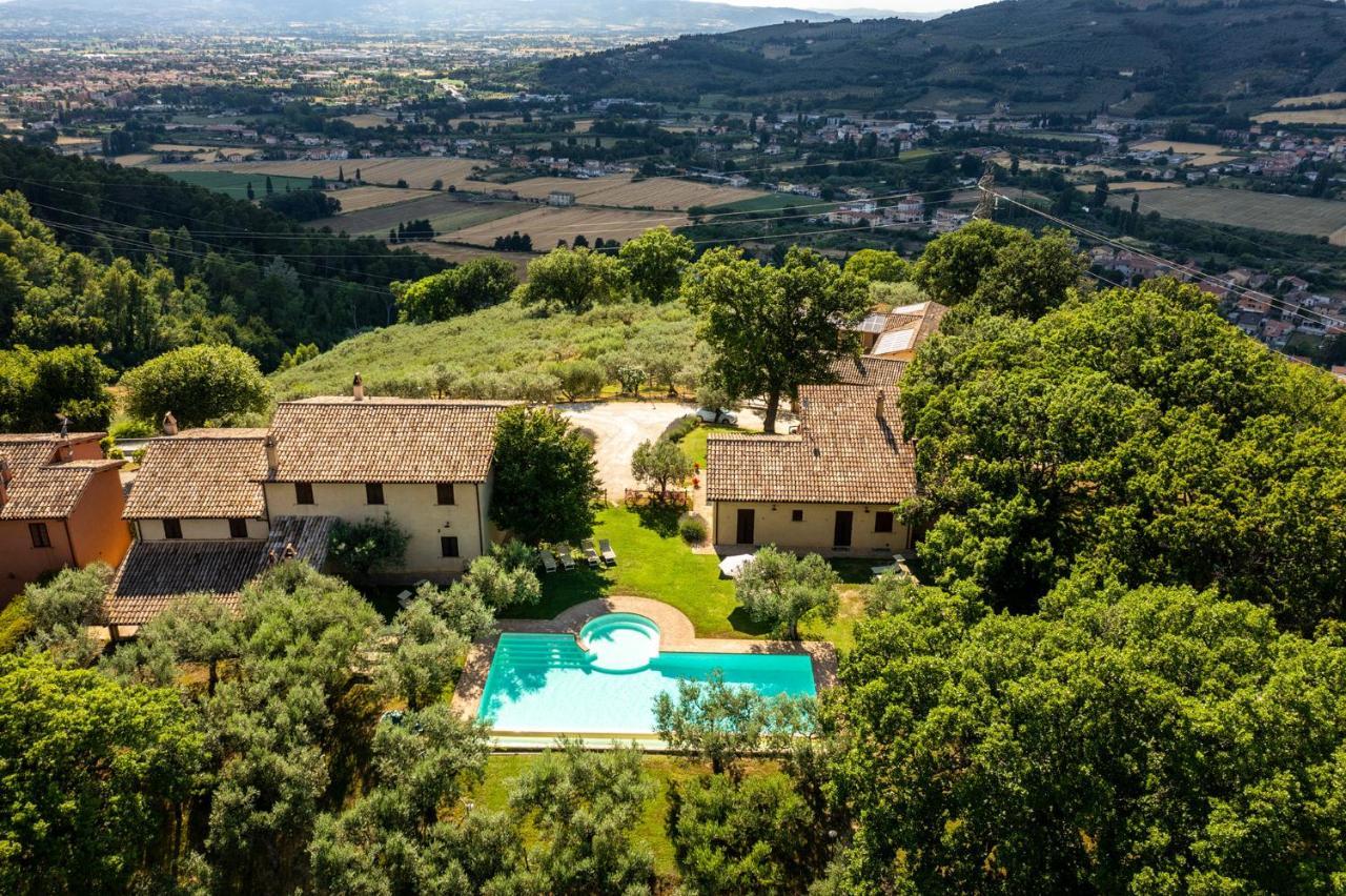 Agriturismo Le Vigne Foligno Exterior foto