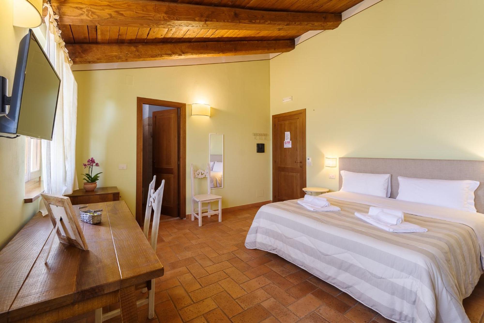 Agriturismo Le Vigne Foligno Exterior foto